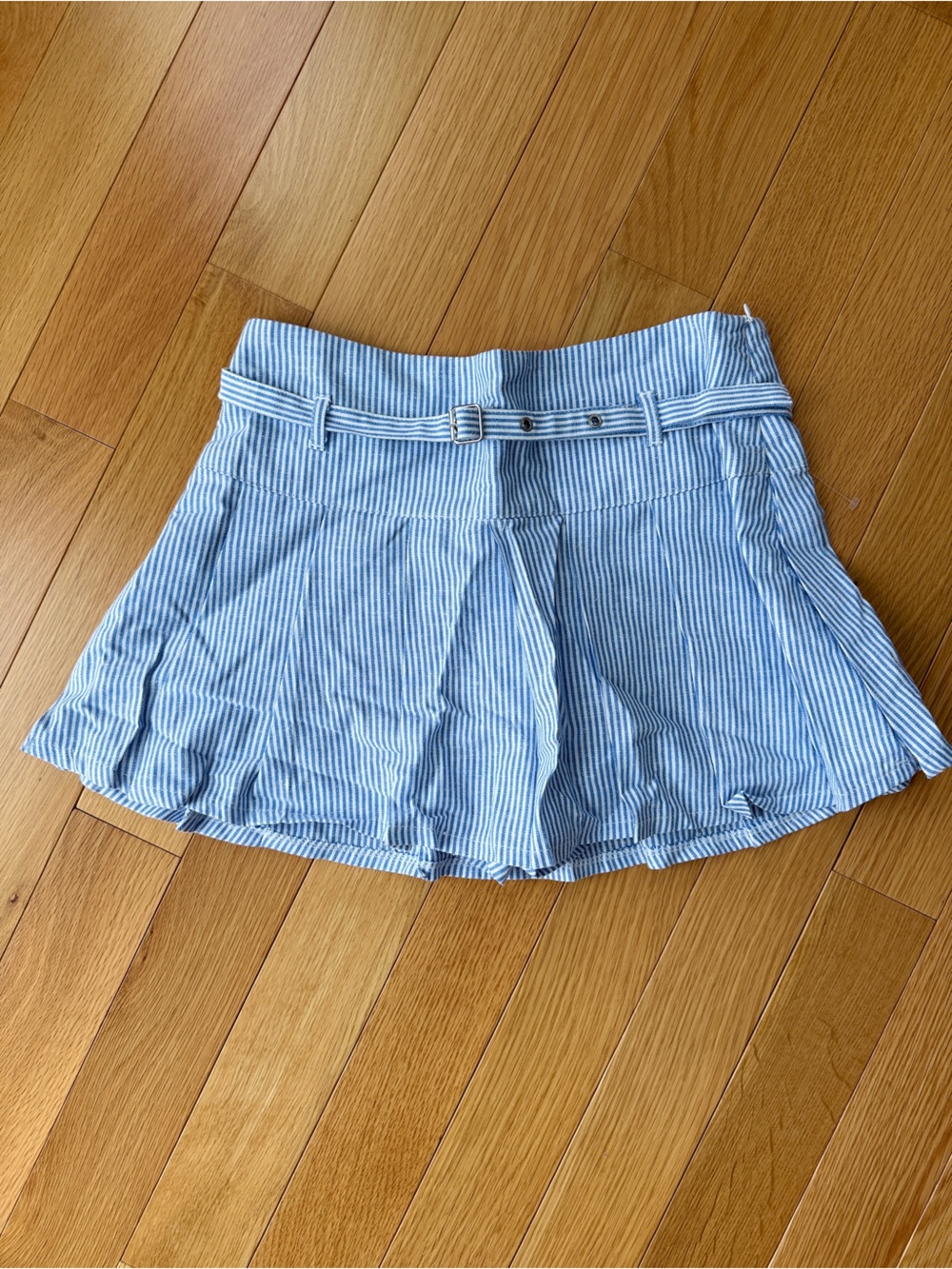 Love Tree Blue White Stripe Linen Blend Pleated Belted Skort L NWT